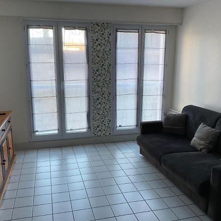 Appartement Centre Ville Pres Du Port Avec Parking Et Wifi La Rochelle  Exteriör bild