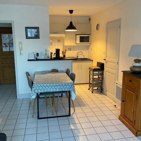 Appartement Centre Ville Pres Du Port Avec Parking Et Wifi La Rochelle  Exteriör bild