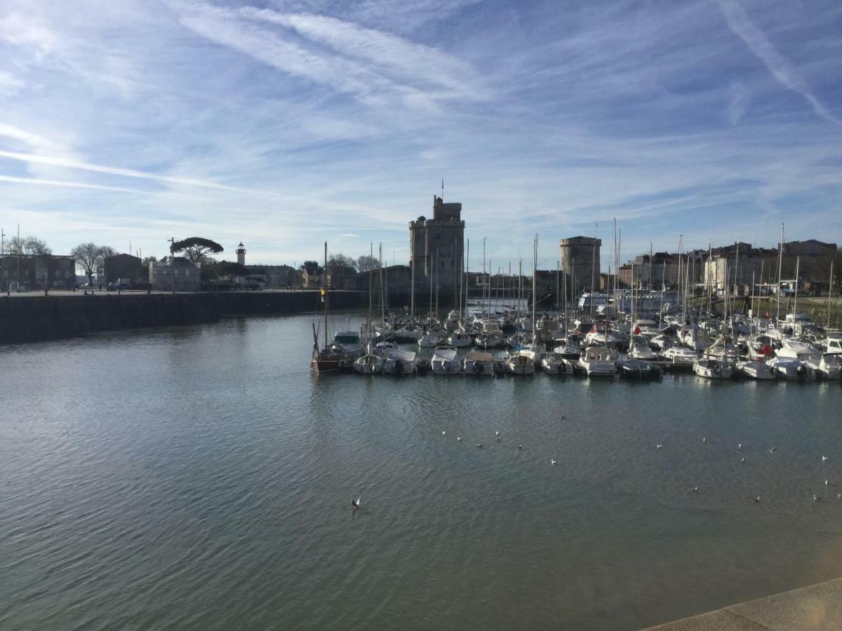 Appartement Centre Ville Pres Du Port Avec Parking Et Wifi La Rochelle  Exteriör bild