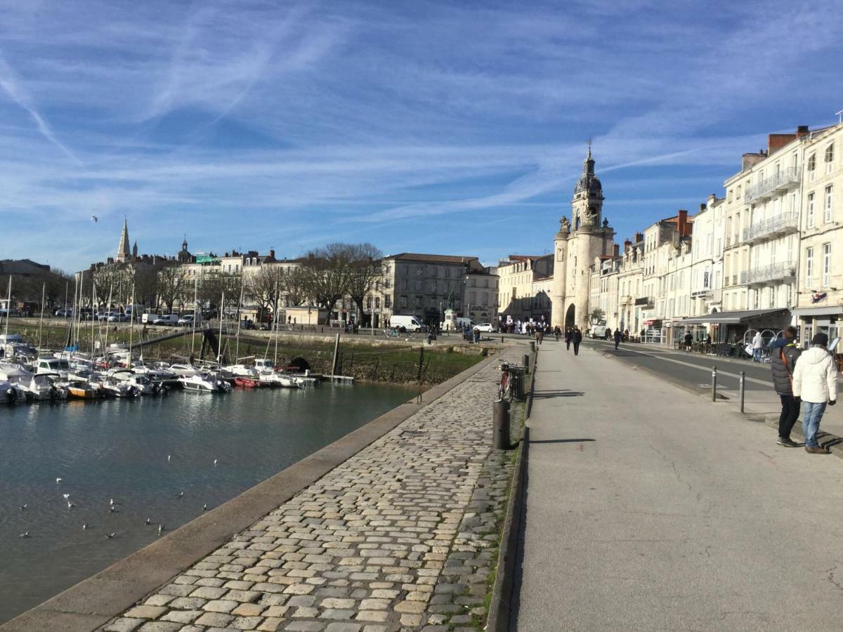 Appartement Centre Ville Pres Du Port Avec Parking Et Wifi La Rochelle  Exteriör bild